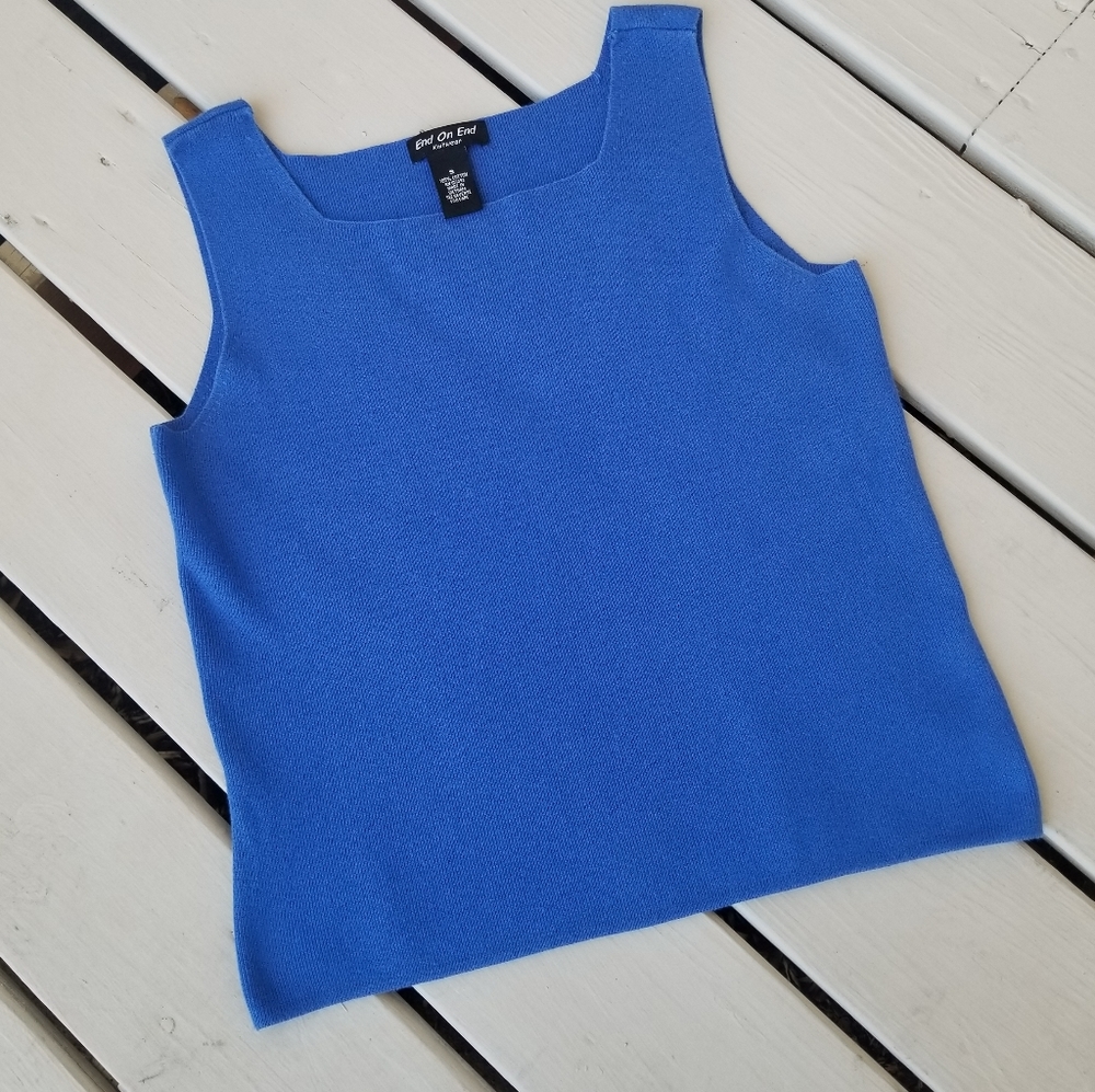S royal blue sweater sleeveless tank